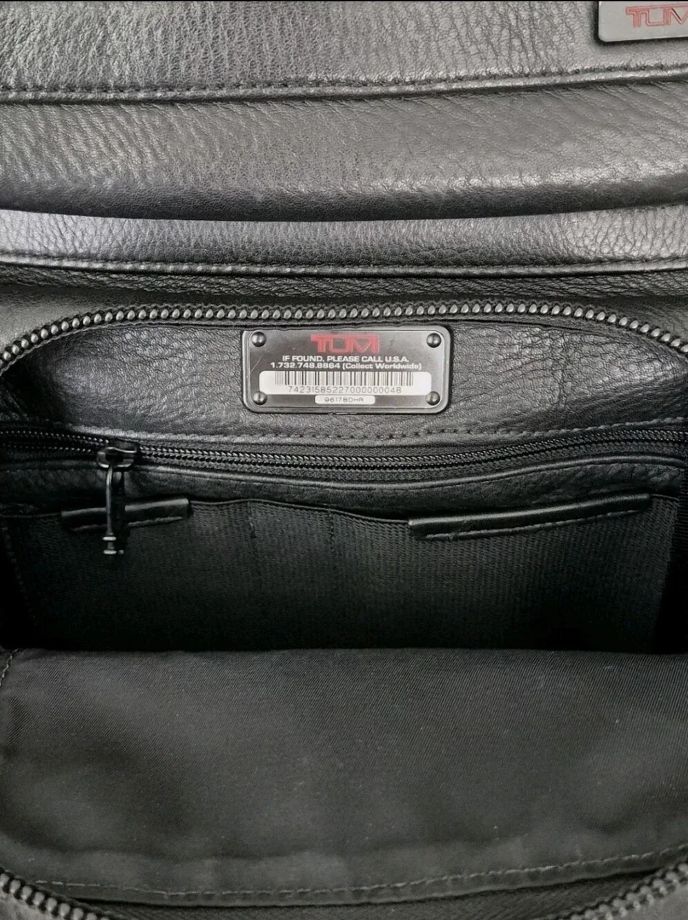 Tumi Alpha 2 Black Leather Backpack 96178DHR.